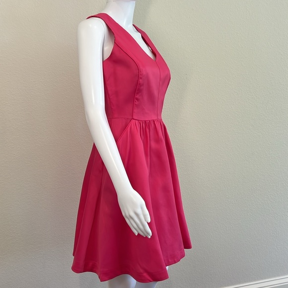 Vineyard Vines for Kentucky Derby Dress (Size 6) - Picture 2 of 9